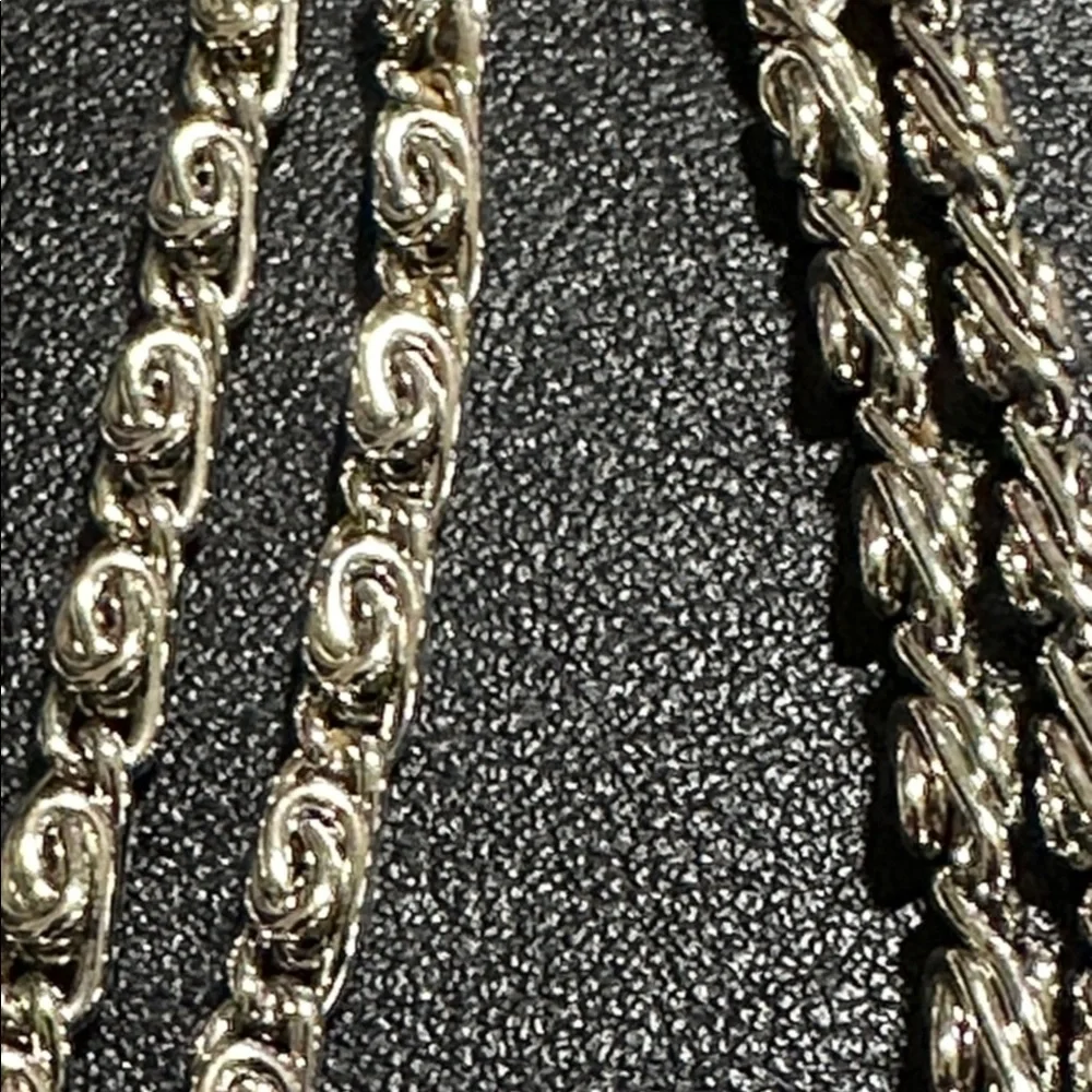 N/A preowned vintage